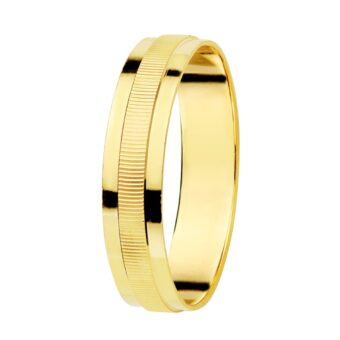 Alianza de 4 mm en Oro Amarillo 18K con Tallado Lineal