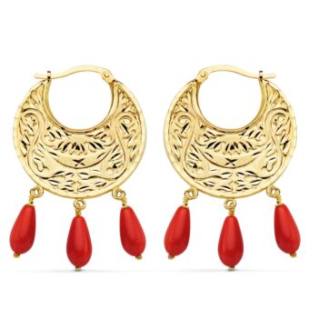 Pendientes Aros Tallados 32x25 mm en Oro Amarillo de 18 Quilates con Coral