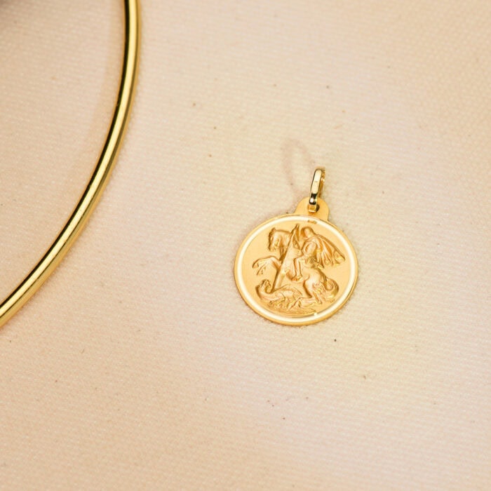 Medalla San Jorge 22 mm Oro Amarillo 18K con Bisel Medalla San Jorge 22 mm Oro Amarillo 18K con Bisel - Imagen 2