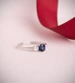 Anillo Oro Blanco 18k Zafiro y Diamantes Laboratorio 0,29ct - Imagen 2