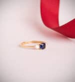 Anillo Oro Amarillo 18k Zafiro y Diamantes 0,29ct - Imagen 2