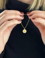 Medalla Bebé Angelito 16 mm Oro Amarillo 18K "Yo Te Cuidaré" - Imagen 2