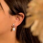 Pendientes 24 x 9 mm Oro Blanco 18K Perla - Imagen 2