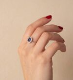 Solitario Compromiso Oro Blanco 18K Diamantes y Zafiro 0,98Q - Imagen 3